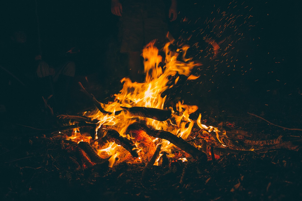 Lagerfeuer mit den Pfadfindern statt Computerspiele